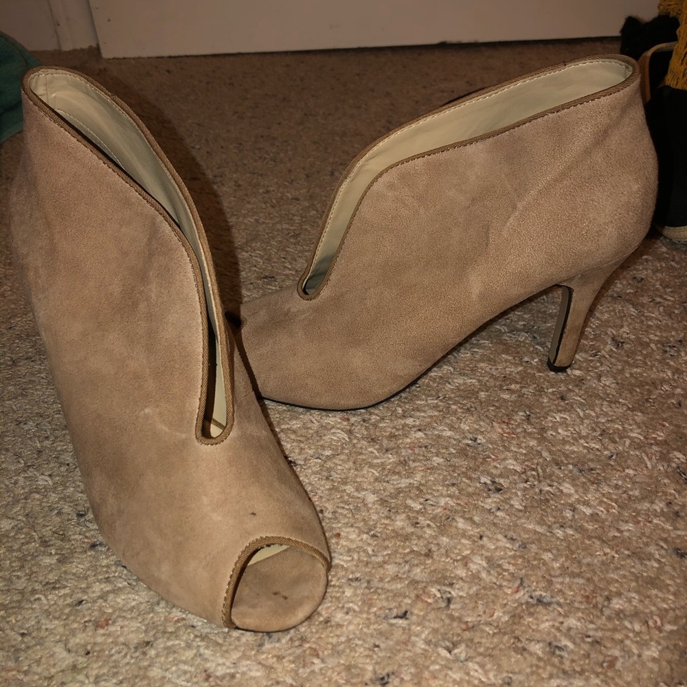 Suede heels - nude